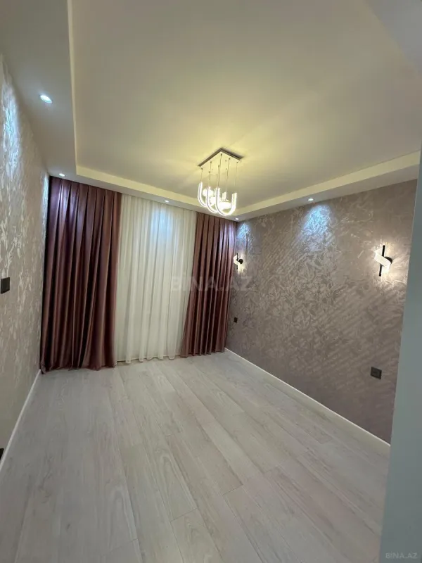 Satılır 2 otaqlı mənzil 65 m²