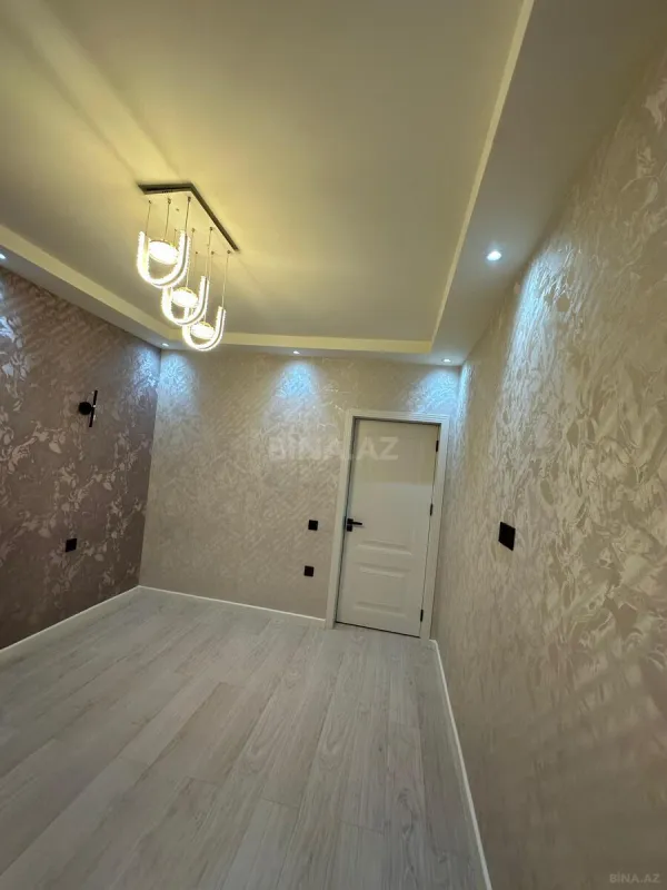 Satılır 2 otaqlı mənzil 65 m²