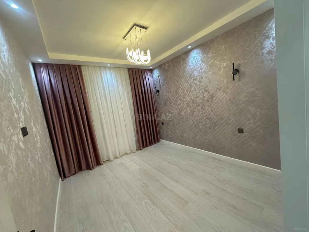 Satılır 2 otaqlı mənzil 65 m²