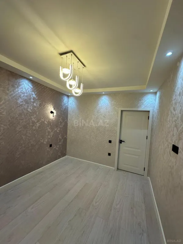 Satılır 2 otaqlı mənzil 65 m²