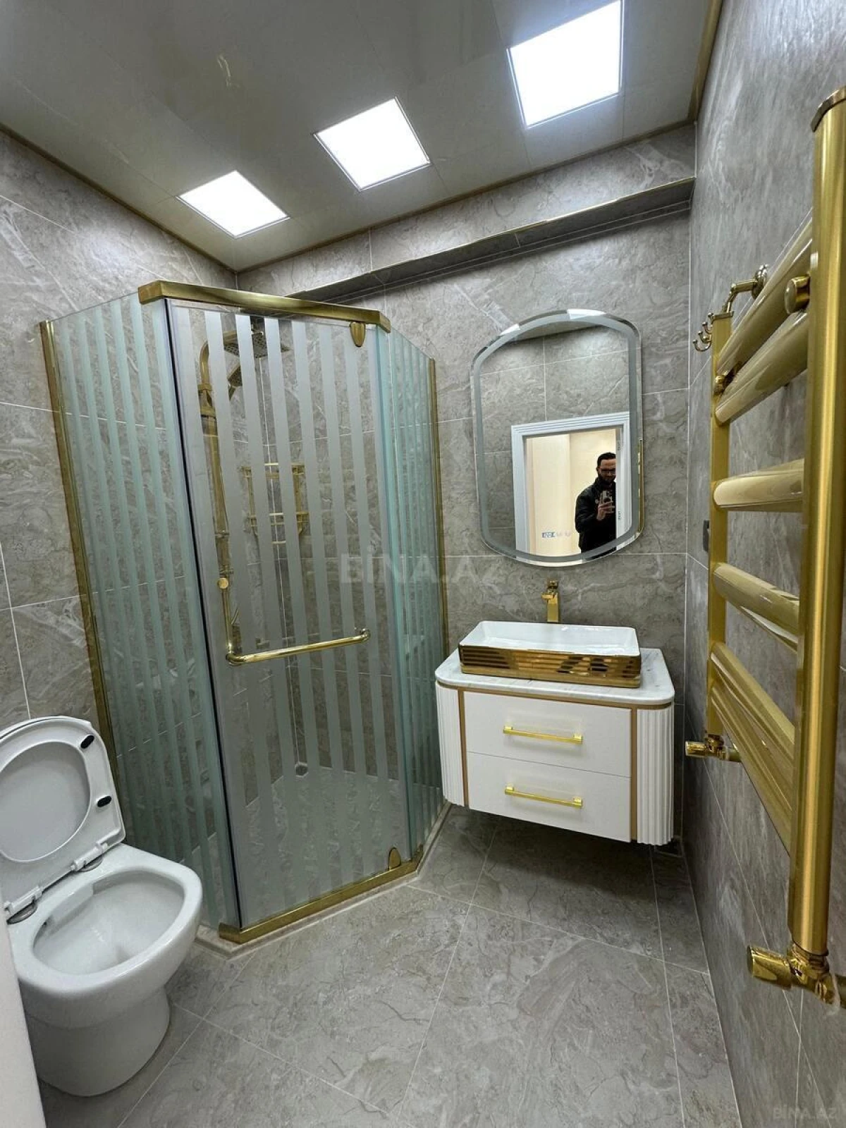 Satılır 3 otaqlı mənzil 100 m²