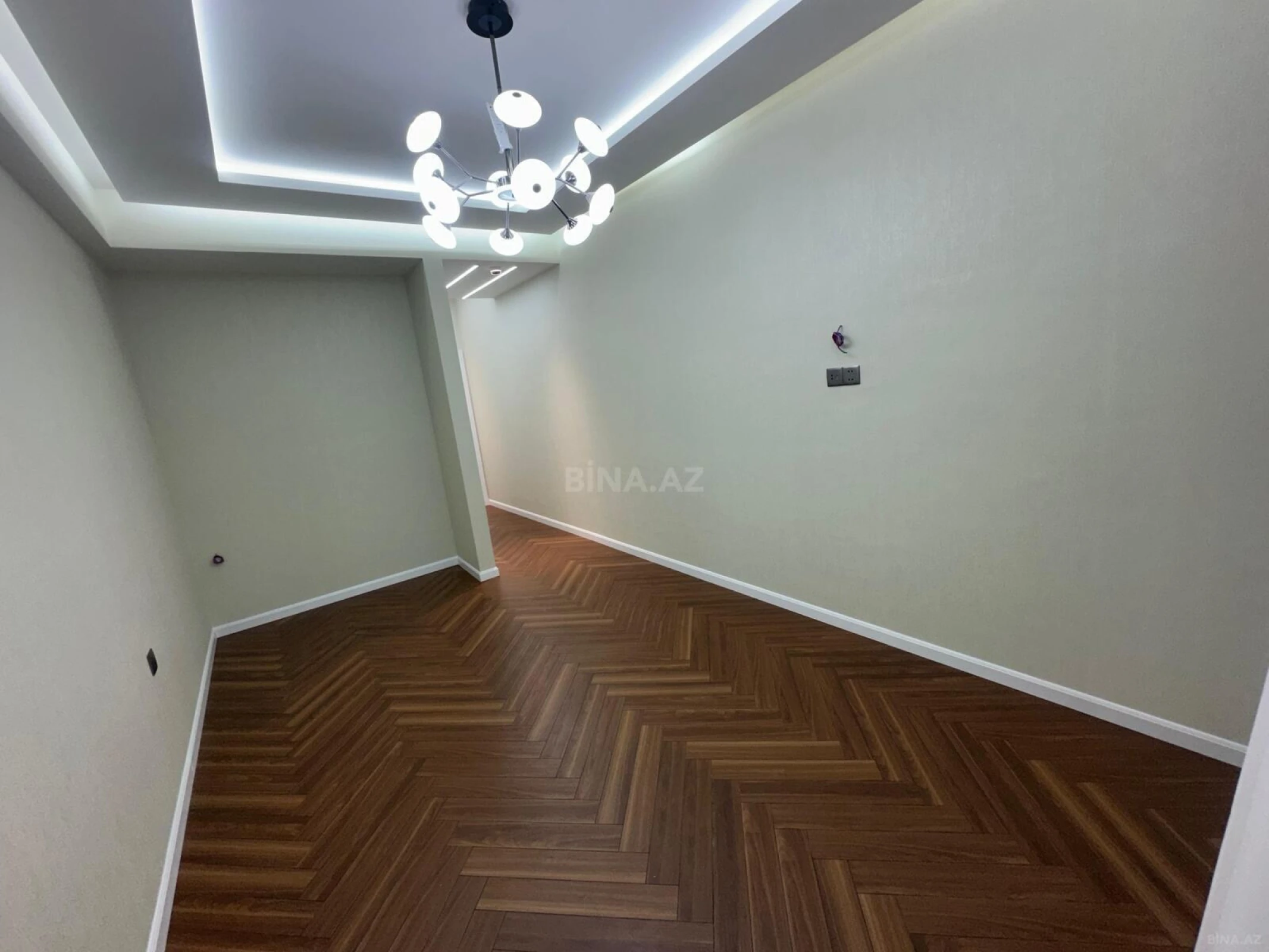Satılır 3 otaqlı mənzil 100 m²