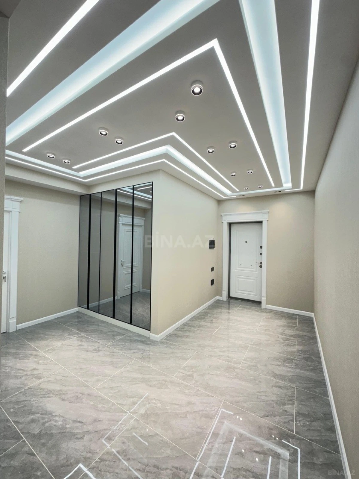 Satılır 3 otaqlı mənzil 100 m²