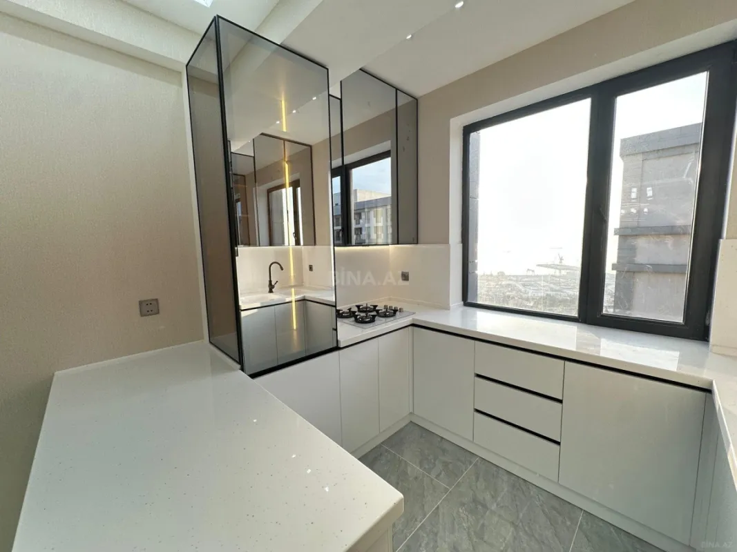 Satılır 3 otaqlı mənzil 100 m²