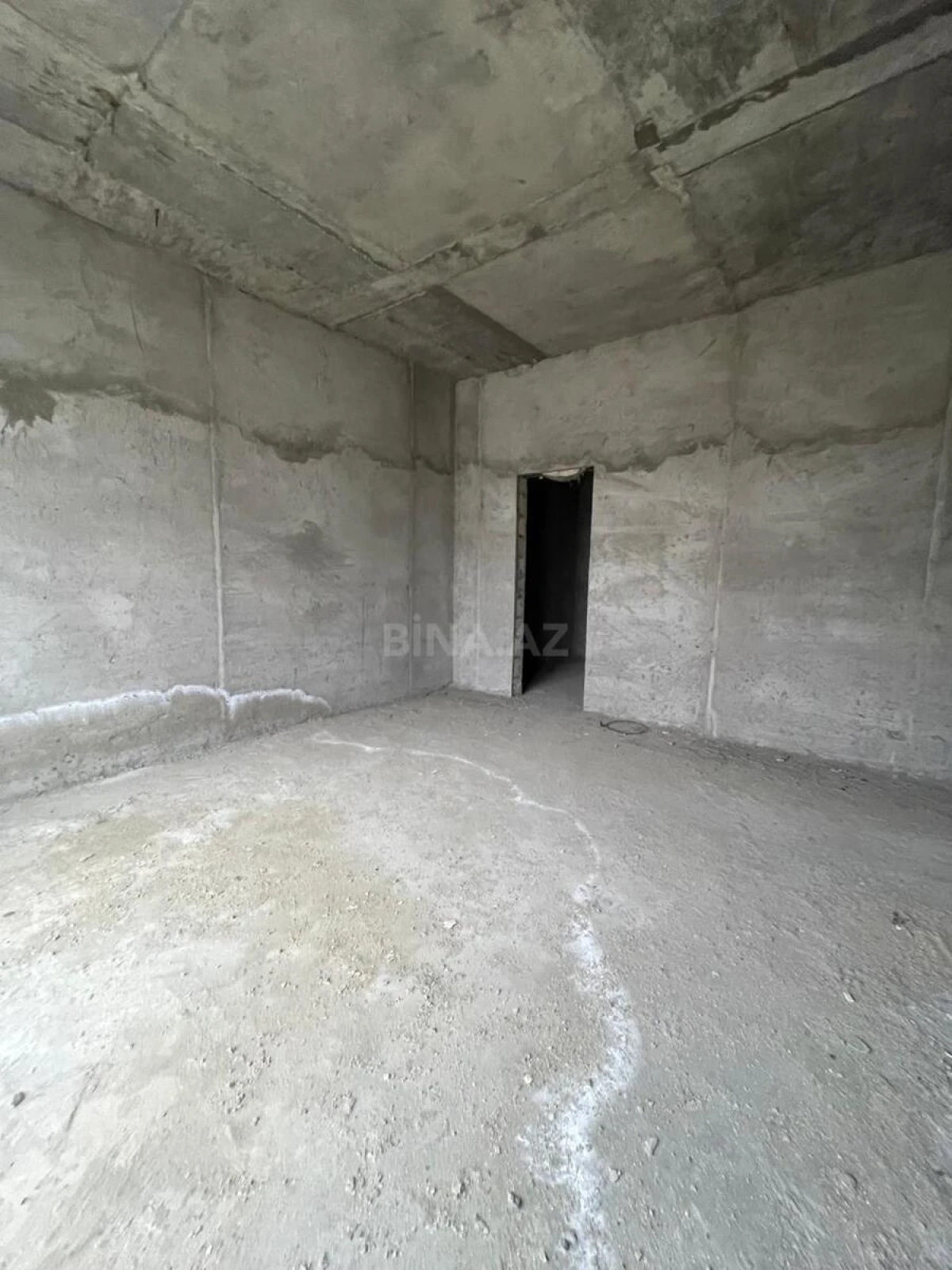 Satılır 5 otaqlı həyət evi 200 m²