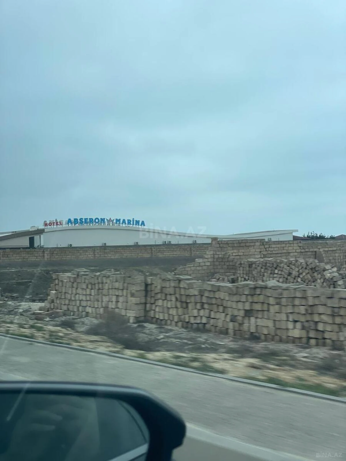 Satılır 5 otaqlı həyət evi 200 m²