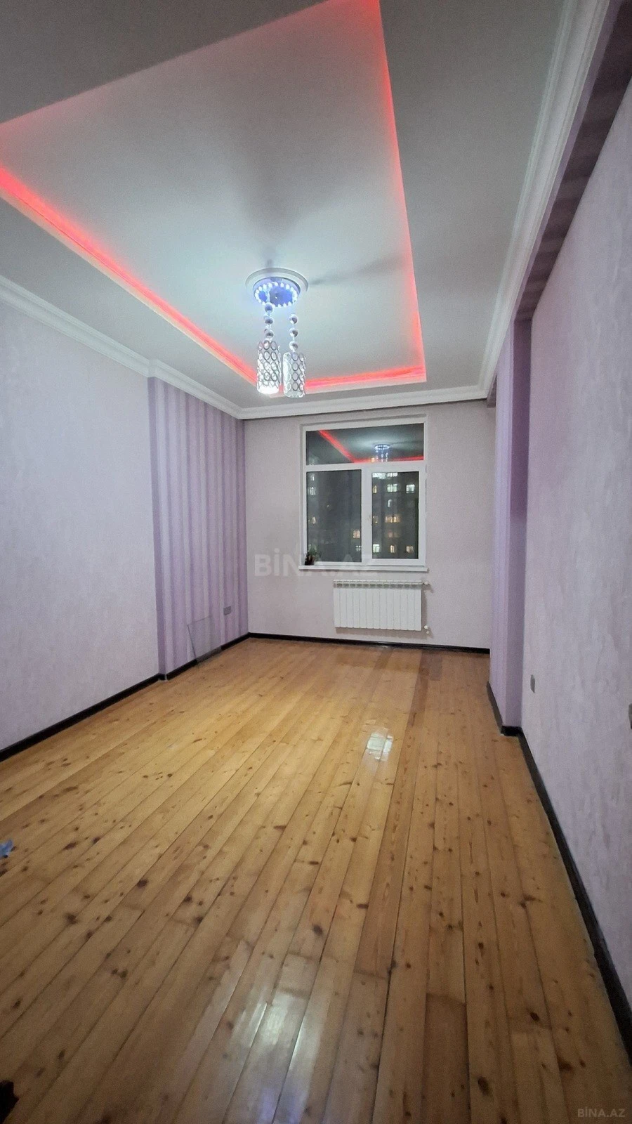 Satılır 2 otaqlı mənzil 70 m²