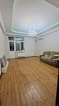 Satılır 2 otaqlı mənzil 70 m² — Bakı 2 otaq 70.00 m²