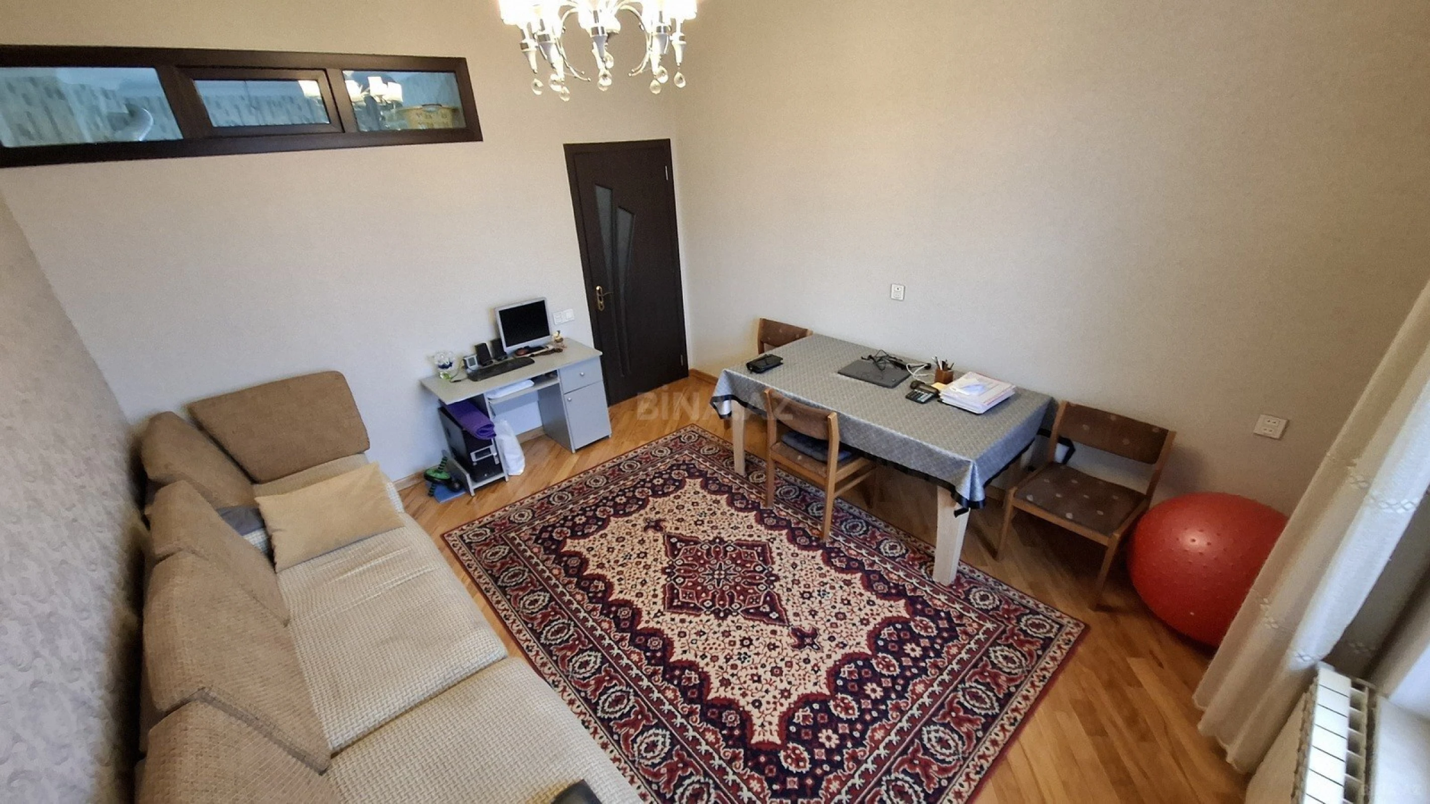 Satılır 2 otaqlı mənzil 65 m²