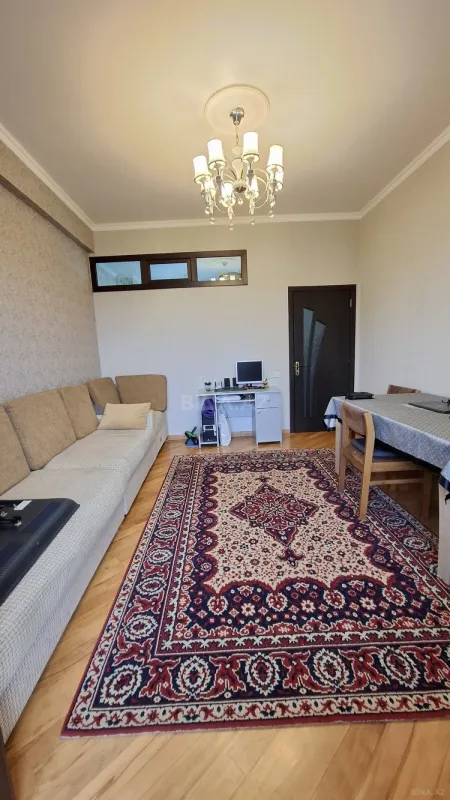 Satılır 2 otaqlı mənzil 65 m²