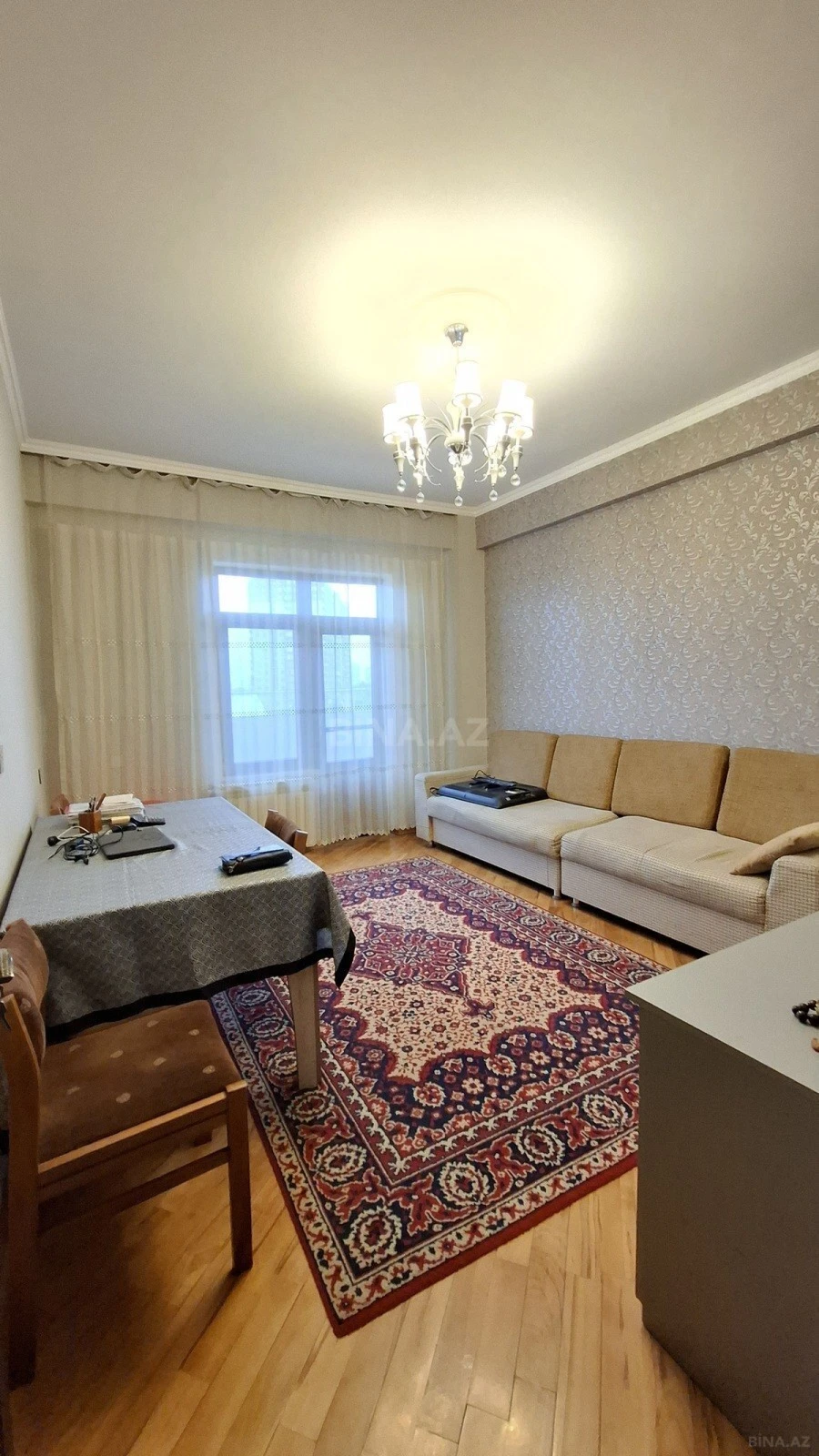 Satılır 2 otaqlı mənzil 65 m²