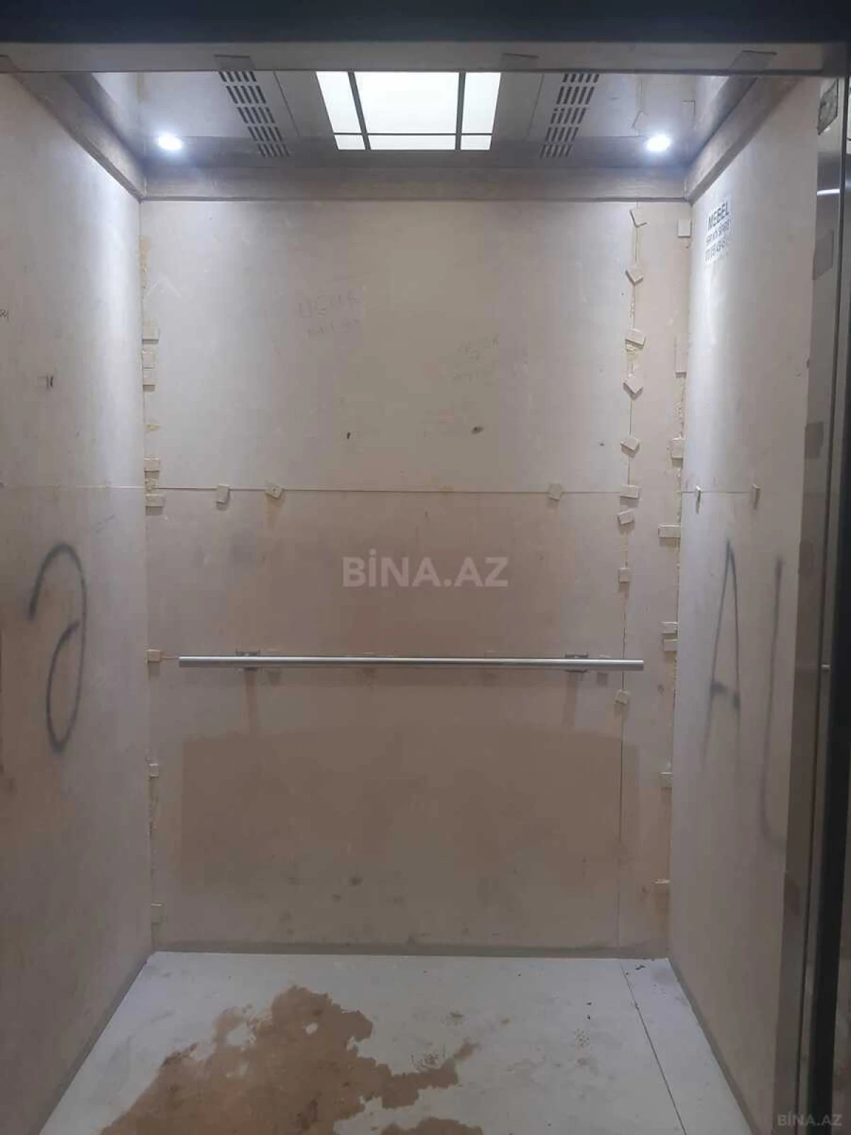 Satılır 2 otaqlı mənzil 59 m²
