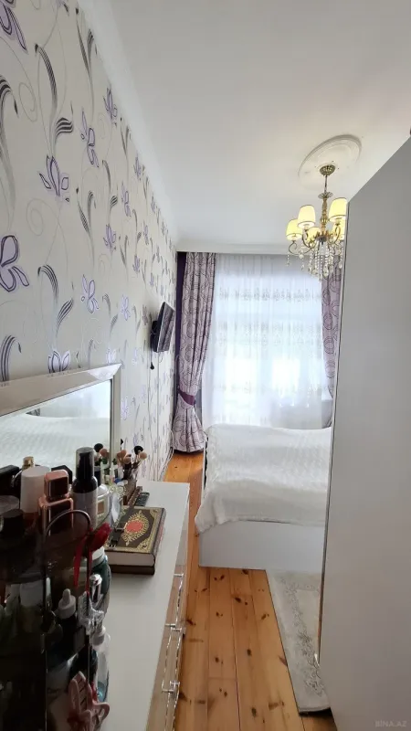 Satılır 2 otaqlı mənzil 60 m²