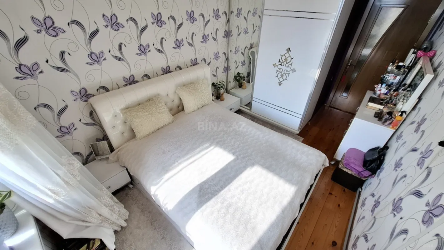 Satılır 2 otaqlı mənzil 60 m²