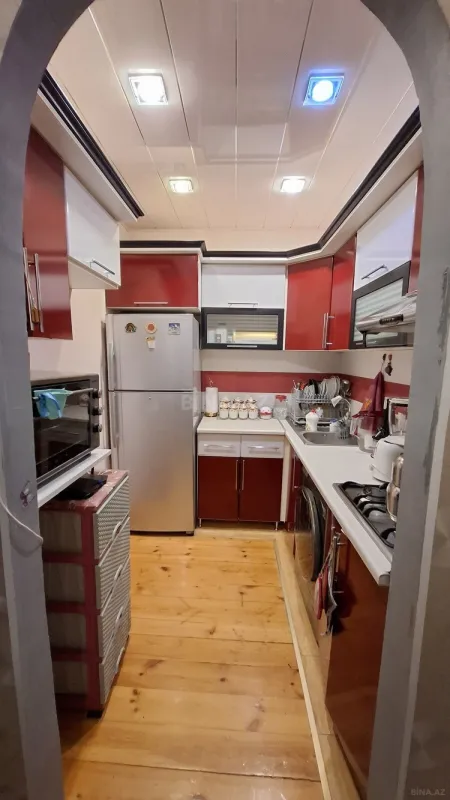 Satılır 2 otaqlı mənzil 60 m²