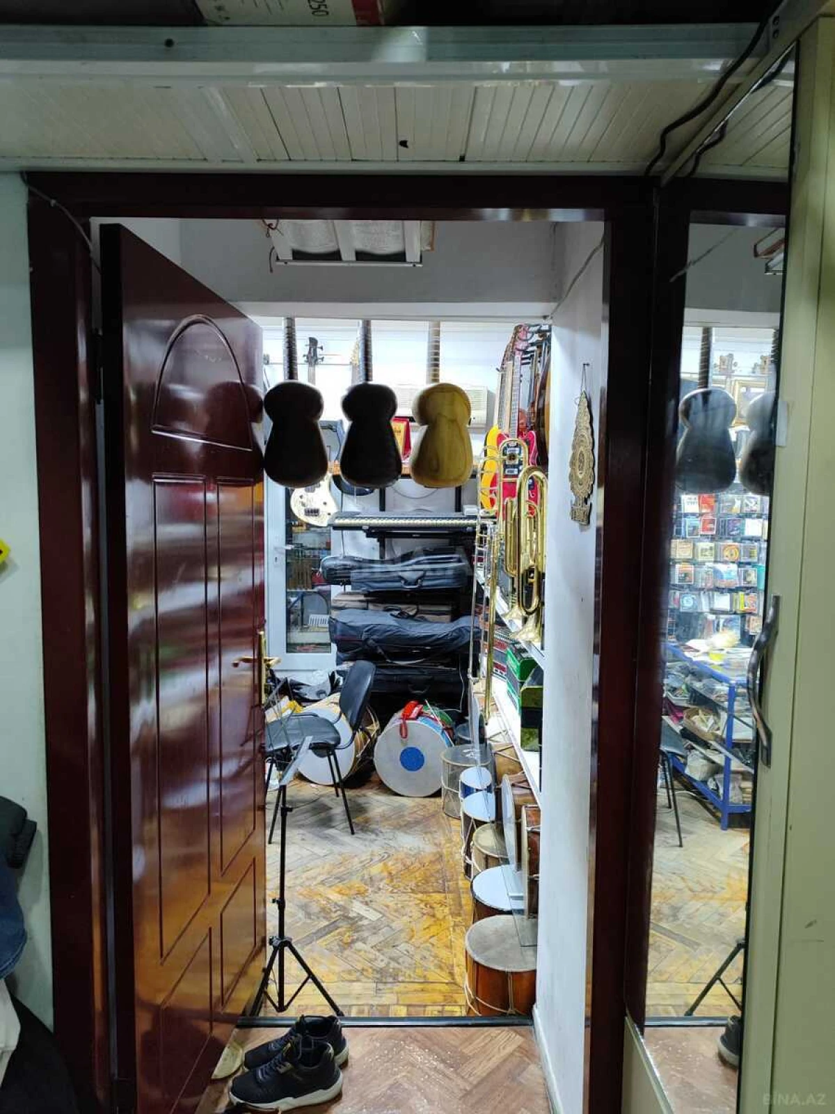 Kirayə verilir 5 otaqlı mənzil 130 m²