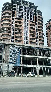 Satılır 2 otaqlı mənzil 101 m²