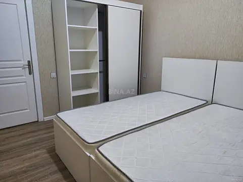 Satılır 4 otaqlı mənzil 110 m²