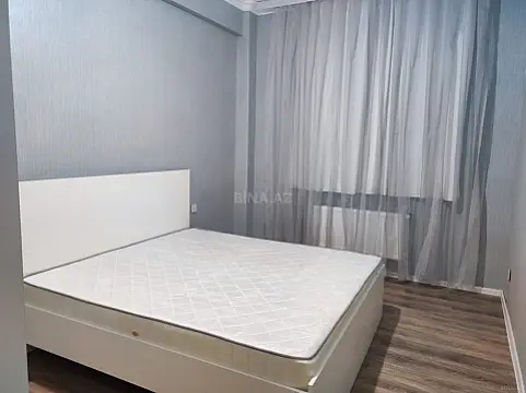 Satılır 4 otaqlı mənzil 110 m²