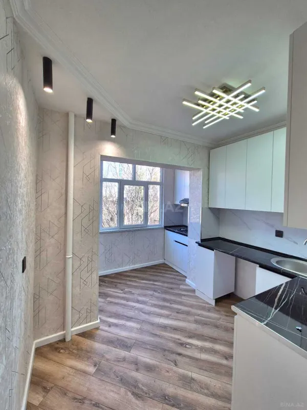 Satılır 3 otaqlı mənzil 90 m²