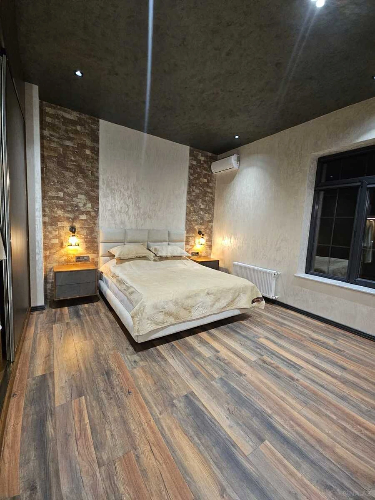 Kirayə verilir 5 otaqlı həyət evi 360 m²