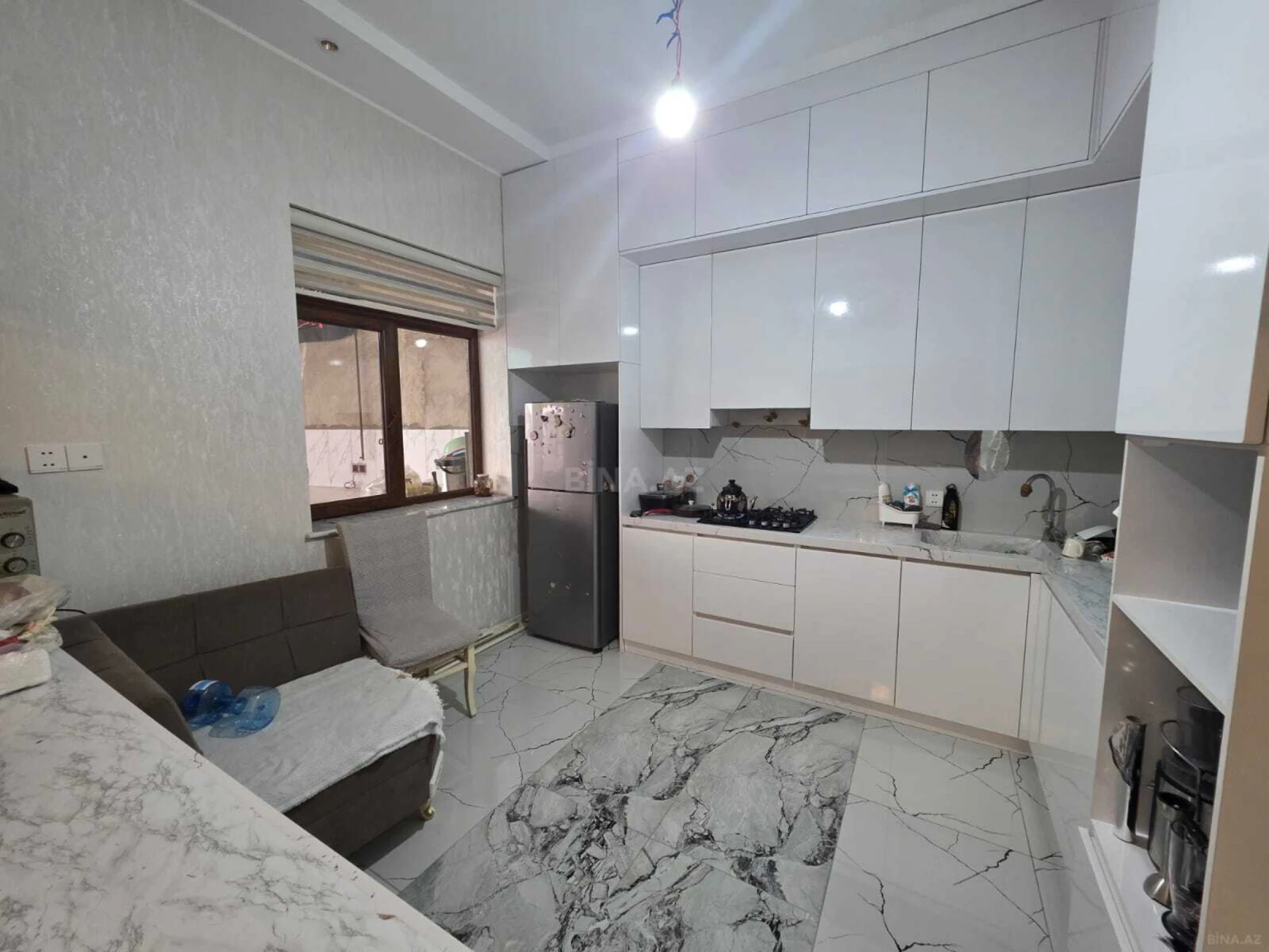 Satılır 4 otaqlı həyət evi 120 m²