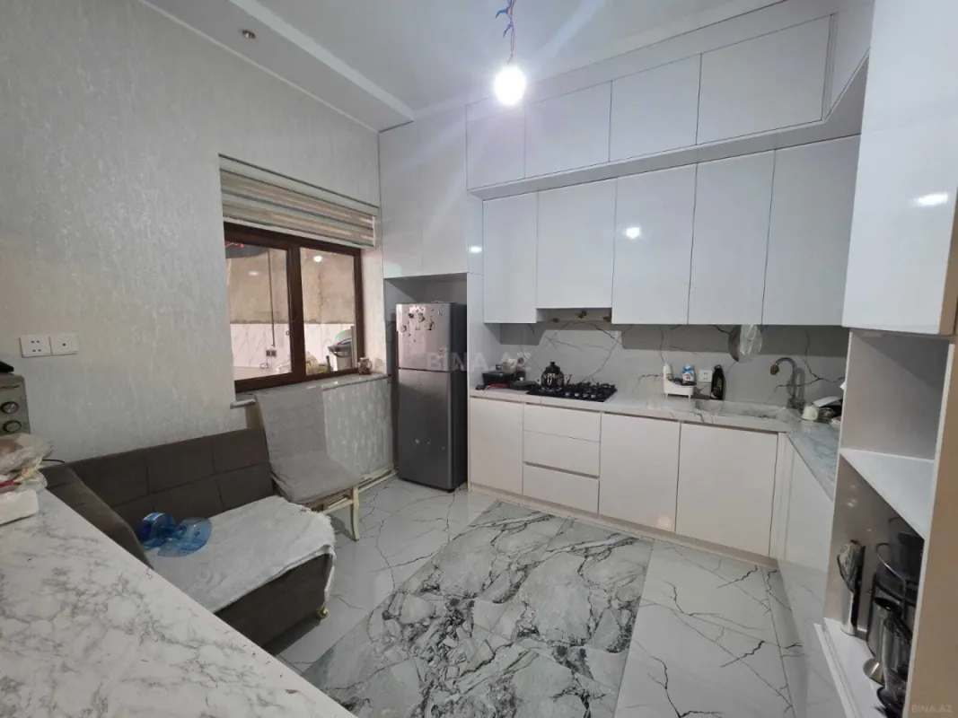 Satılır 4 otaqlı həyət evi 120 m²