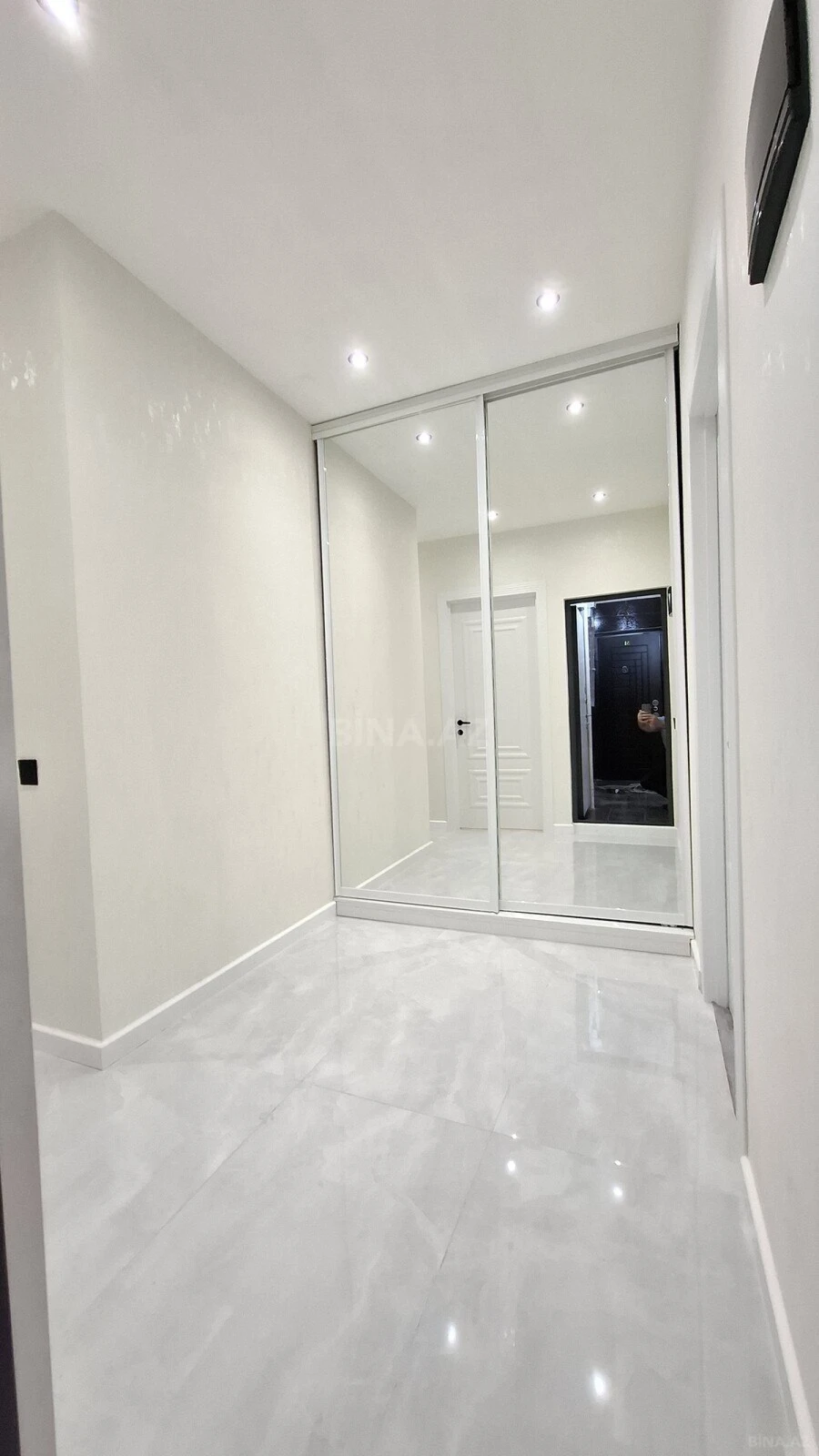 Satılır 3 otaqlı mənzil 75 m²