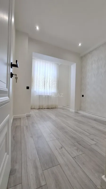 Satılır 3 otaqlı mənzil 75 m²