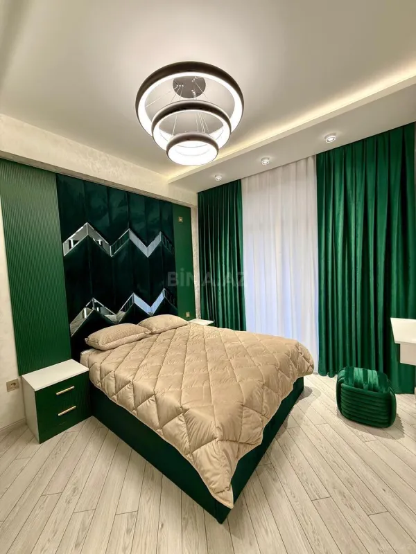 Satılır 2 otaqlı mənzil 53 m²