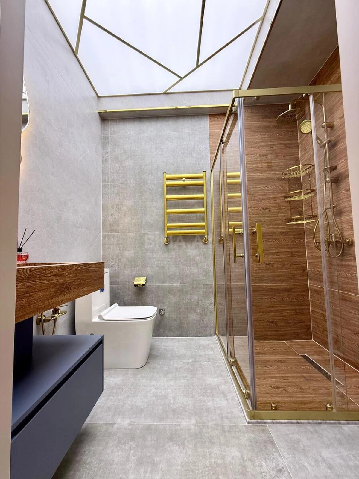 Satılır 2 otaqlı mənzil 53 m²