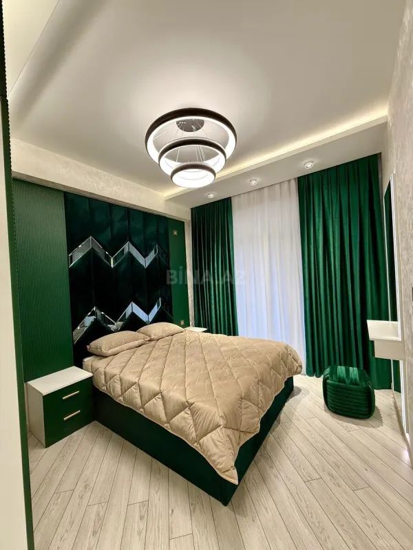 Satılır 2 otaqlı mənzil 53 m²