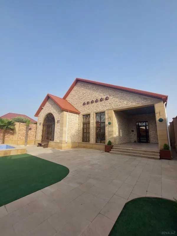 Kirayə verilir 3 otaqlı həyət evi 200 m²