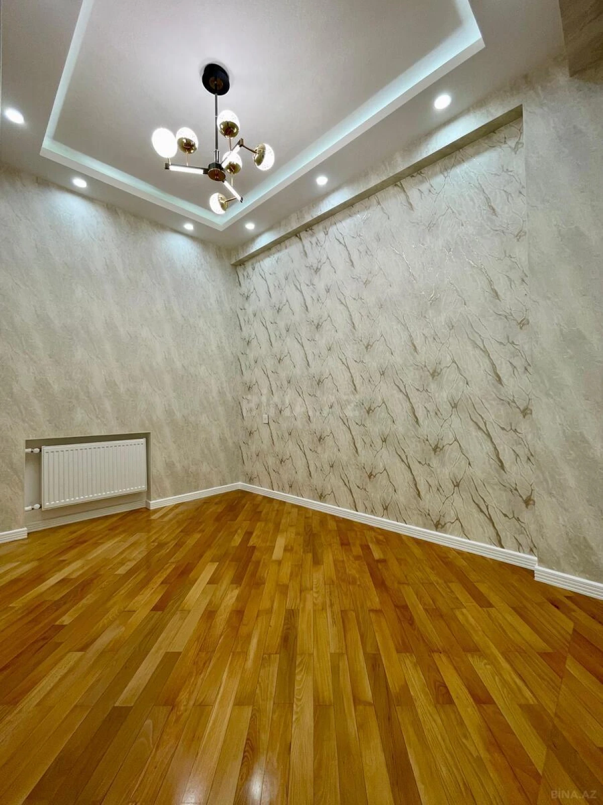 Satılır 3 otaqlı mənzil 100 m²