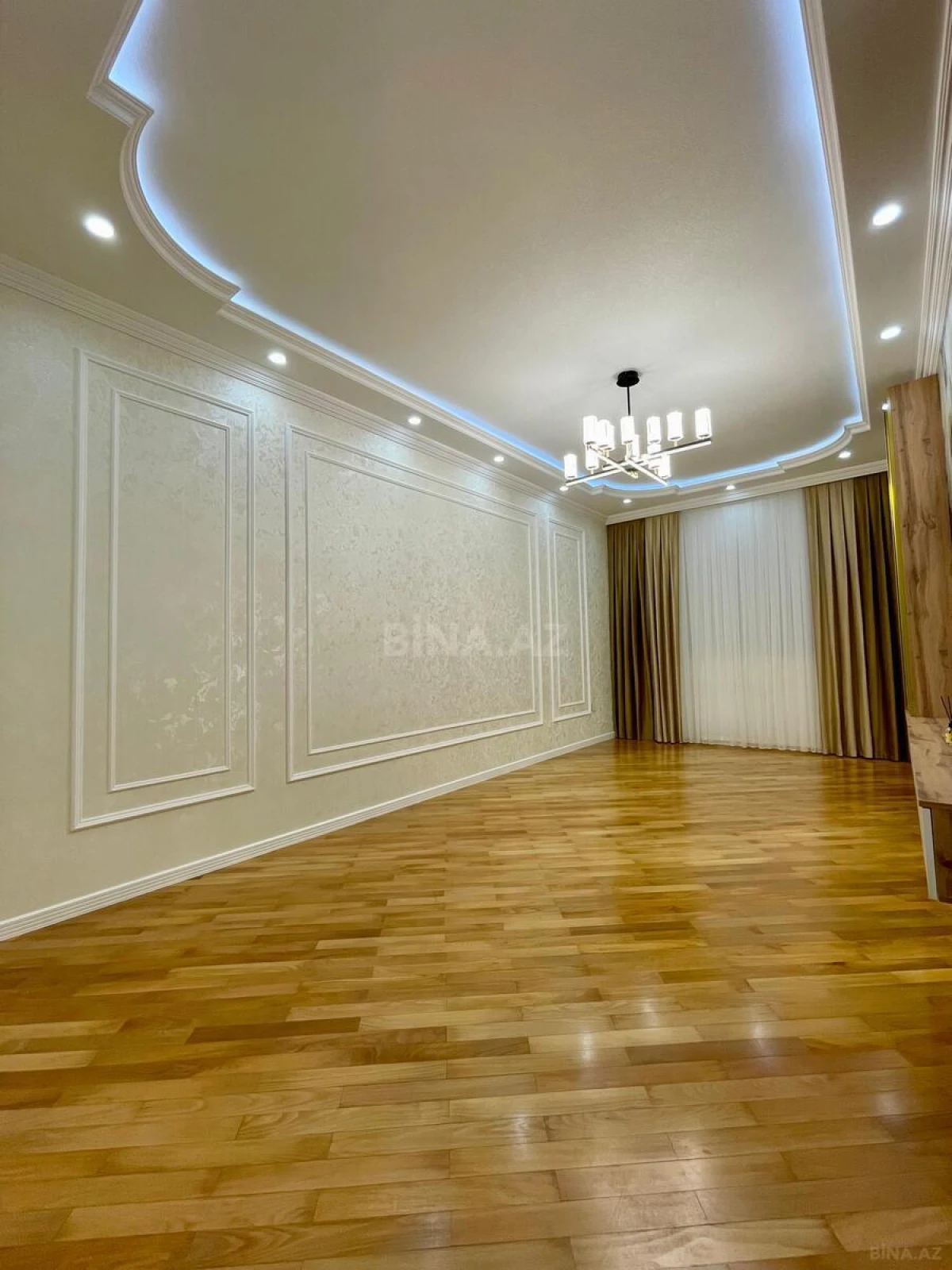 Satılır 3 otaqlı mənzil 100 m²