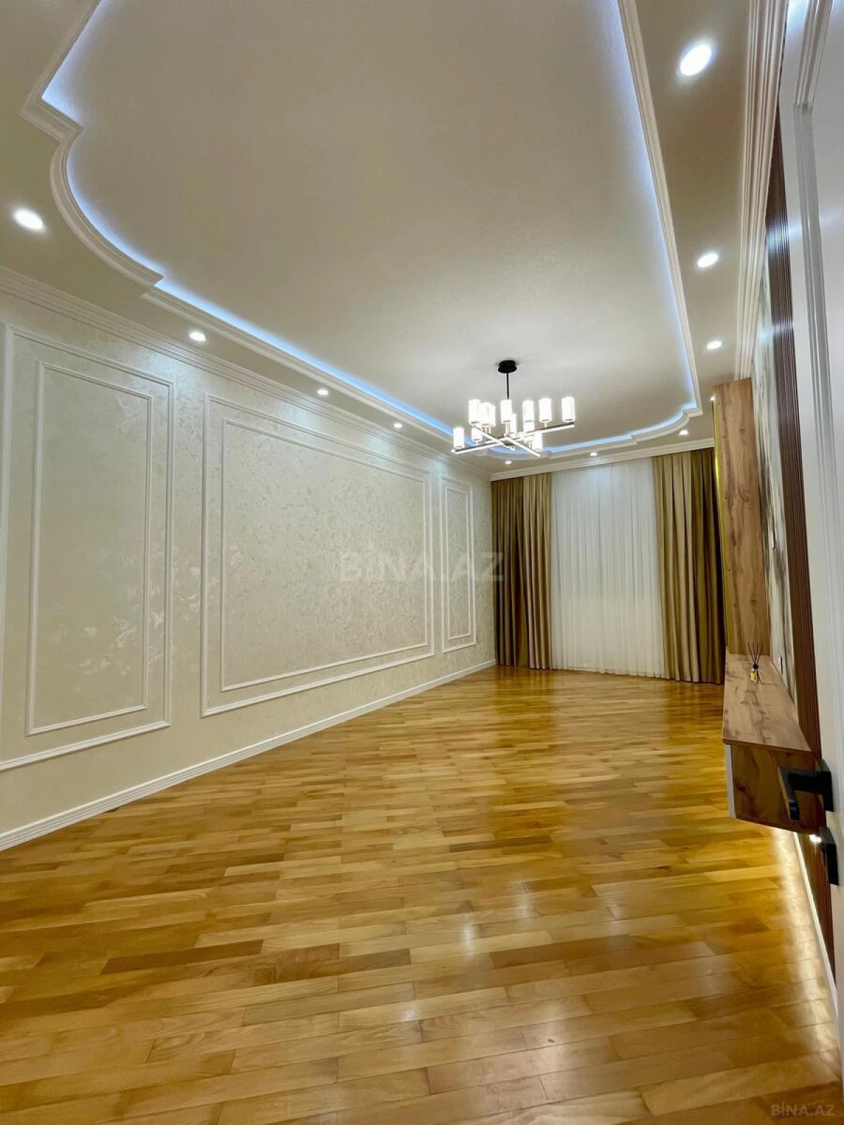 Satılır 3 otaqlı mənzil 100 m²