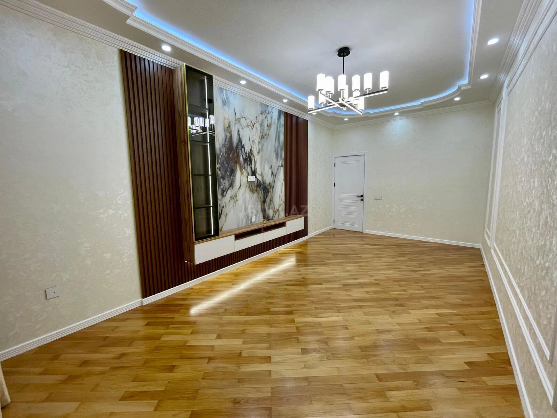 Satılır 3 otaqlı mənzil 100 m²