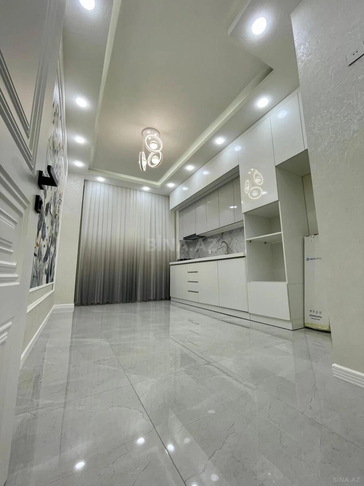 Satılır 3 otaqlı mənzil 100 m²