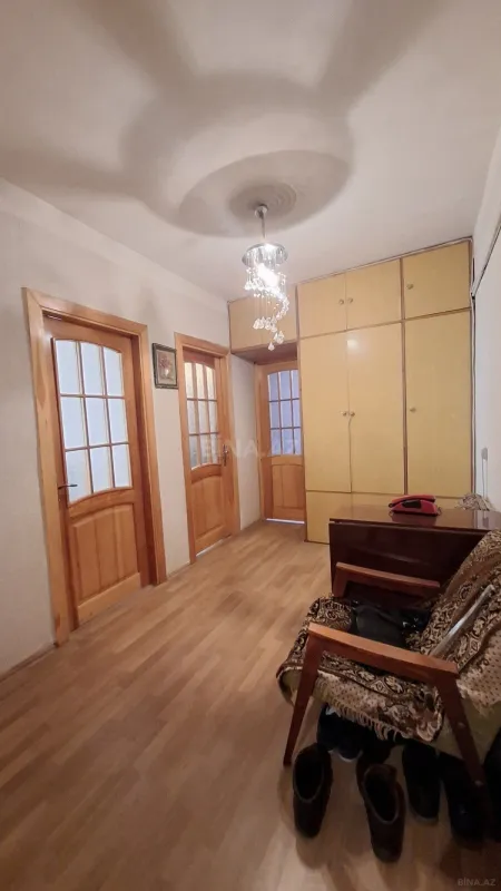Satılır 3 otaqlı mənzil 70 m²