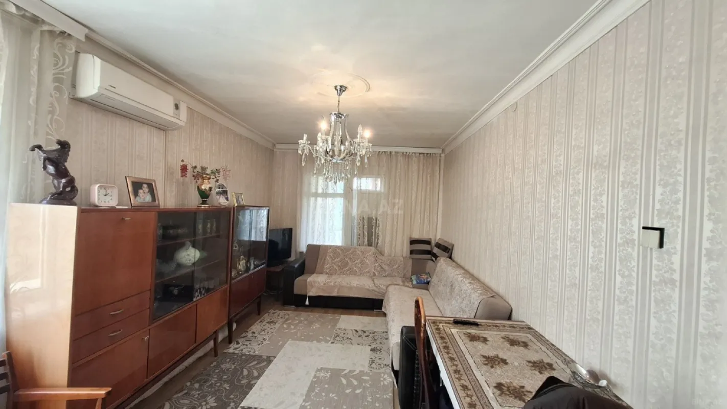 Satılır 3 otaqlı mənzil 70 m²