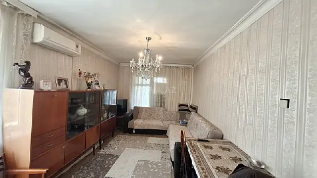 Satılır 3 otaqlı mənzil 70 m²