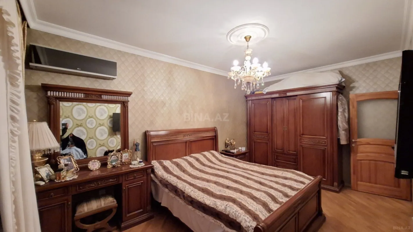 Satılır 3 otaqlı mənzil 90 m²