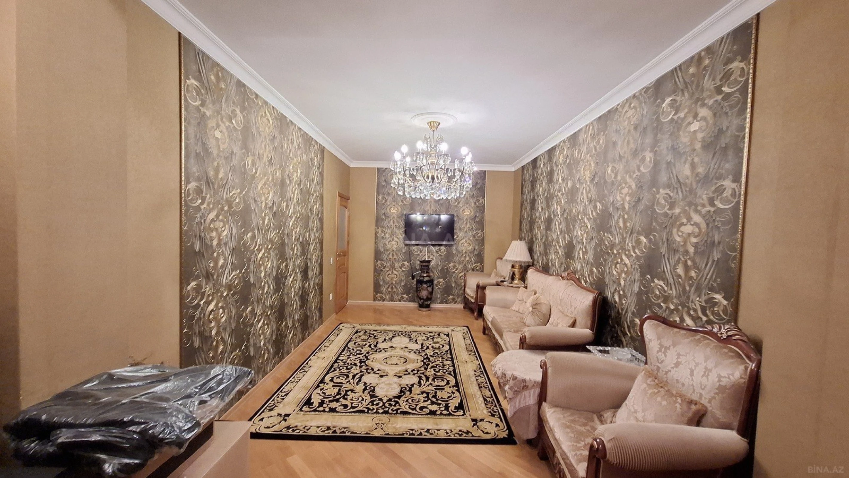 Satılır 3 otaqlı mənzil 90 m²