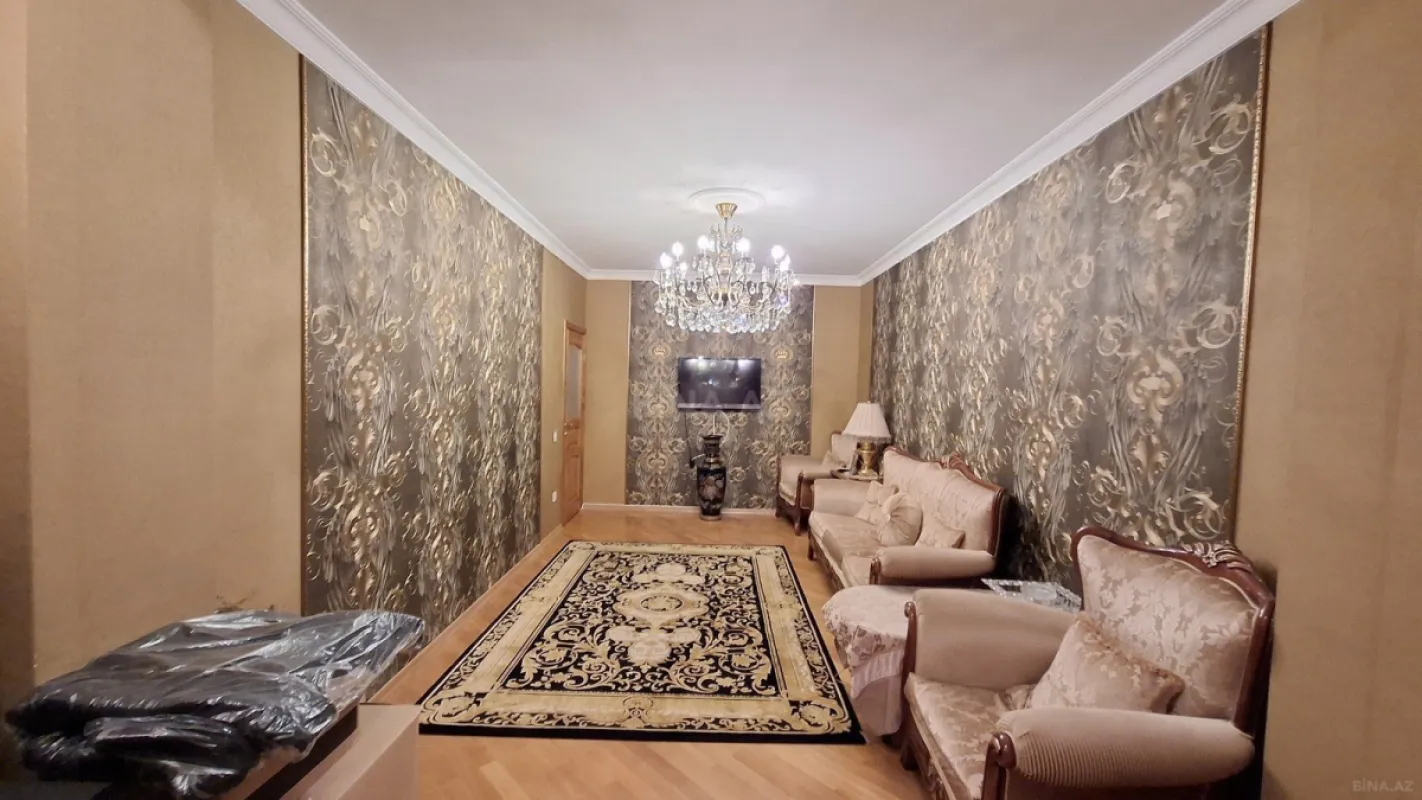 Satılır 3 otaqlı mənzil 90 m²