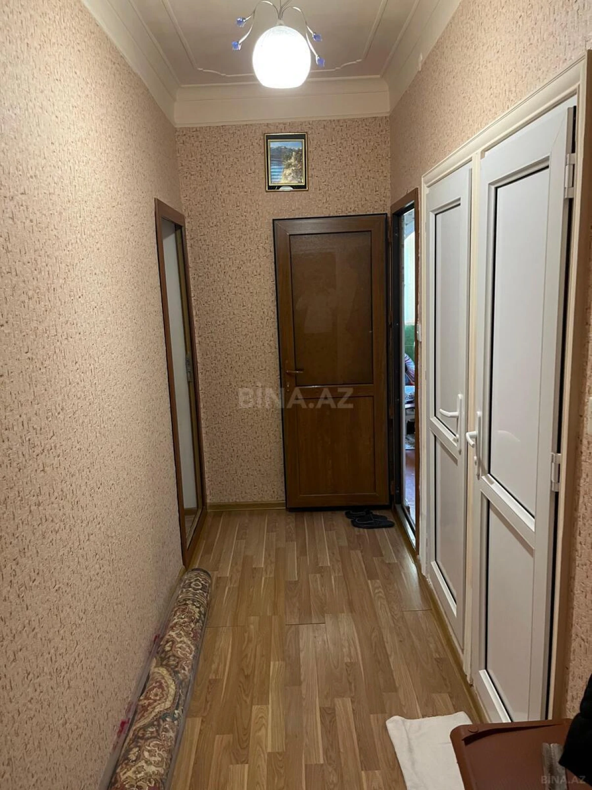 Satılır 2 otaqlı mənzil 60 m²