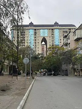 Satılır 3 otaqlı mənzil 142 m² — Bakı, Nərimanov 3 otaq 142.00 m²