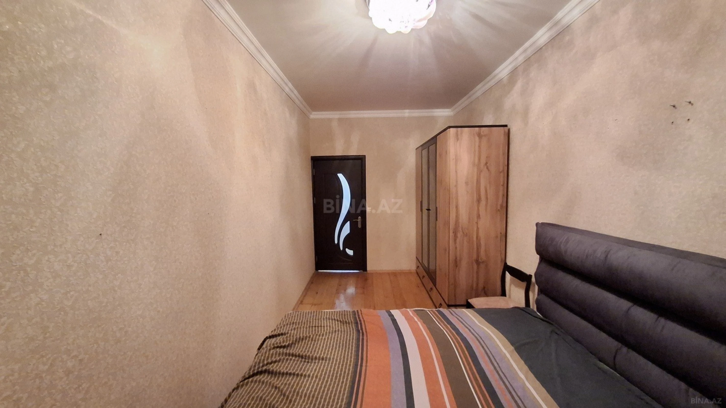 Satılır 3 otaqlı mənzil 55 m²