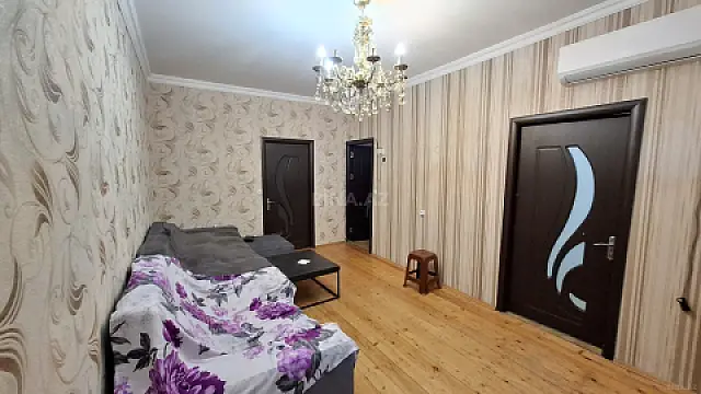 Satılır 3 otaqlı mənzil 55 m²