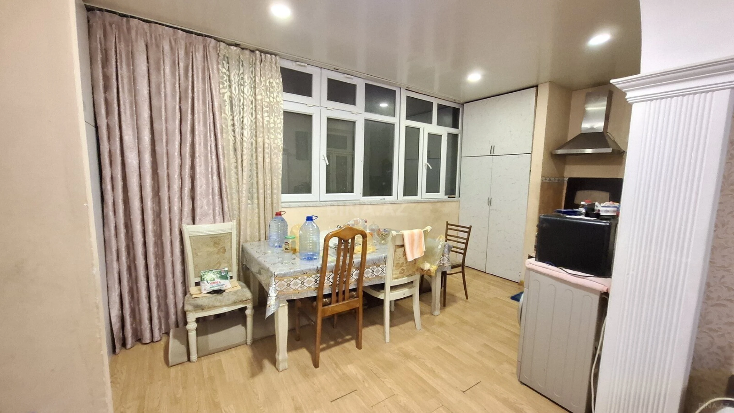 Satılır 3 otaqlı mənzil 67 m²
