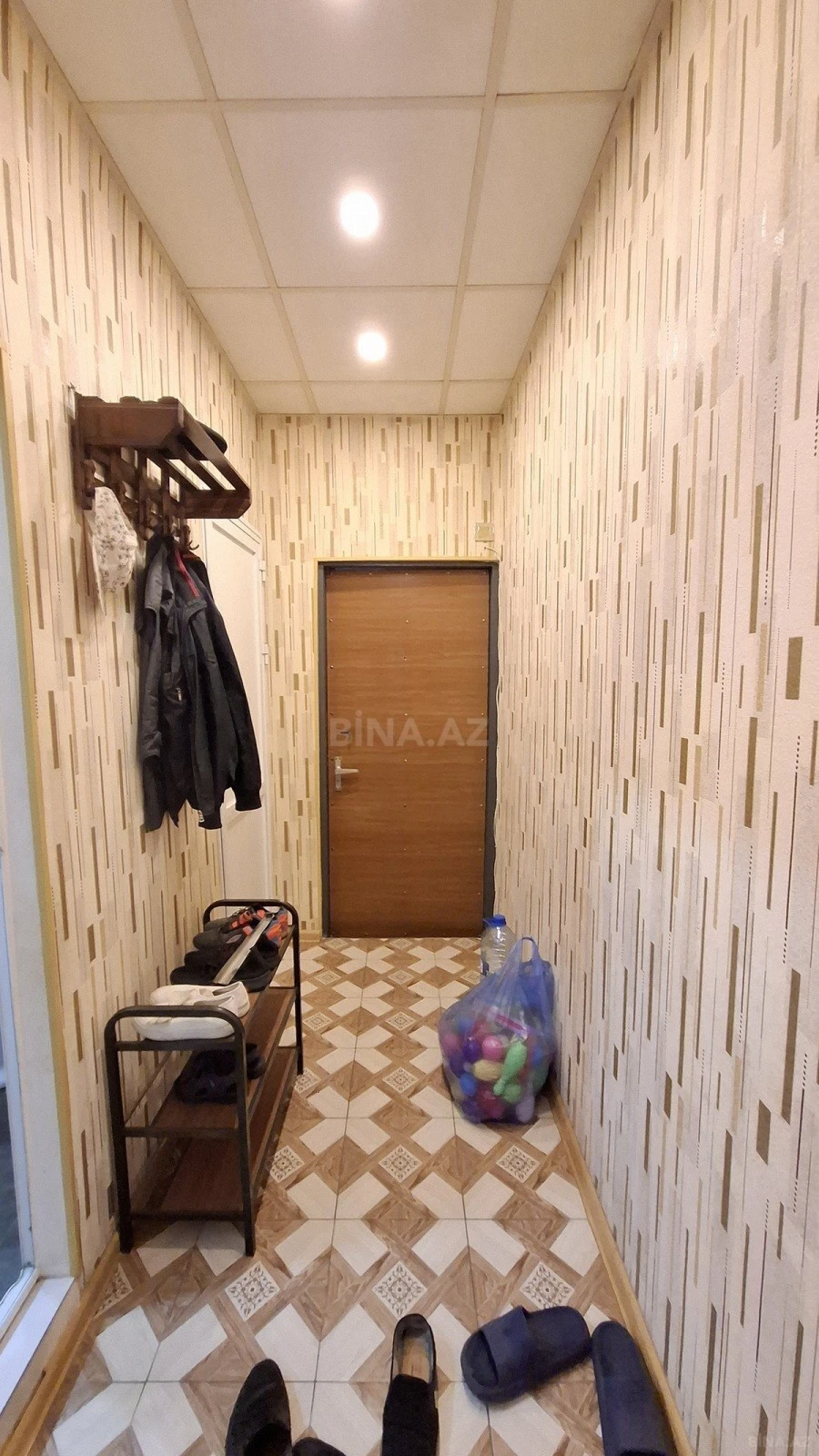 Satılır 3 otaqlı mənzil 67 m²